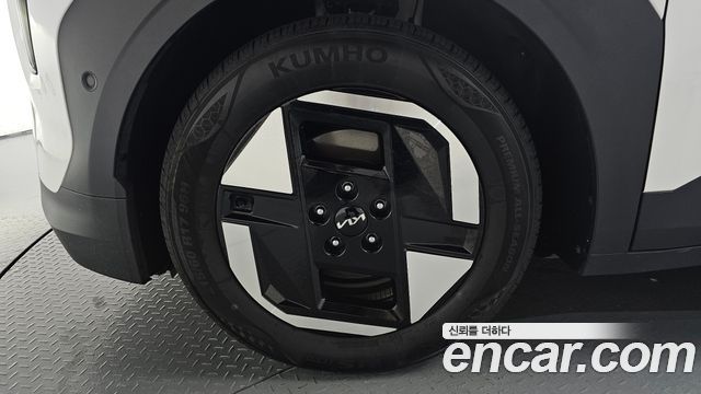 Kia EV3 Long Range 2WD AIr 2025 — фото 5