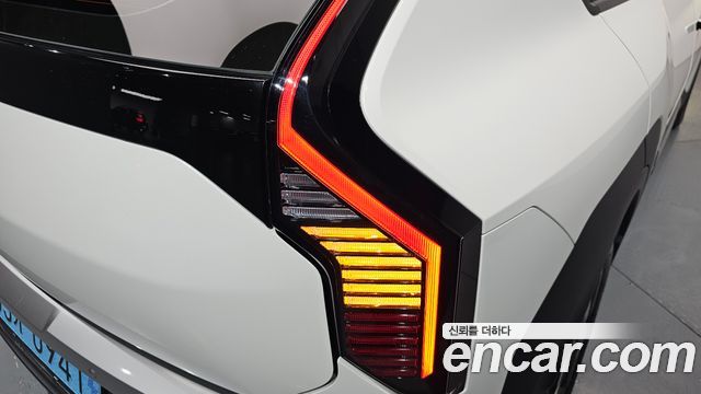 Kia EV3 Long Range 2WD AIr 2025 — фото 23