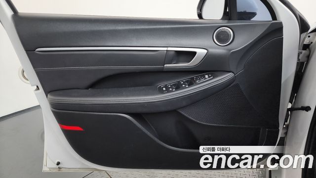 Hyundai Sonata The Edge (DN8) 2.0 Premium 2024 — фото 30