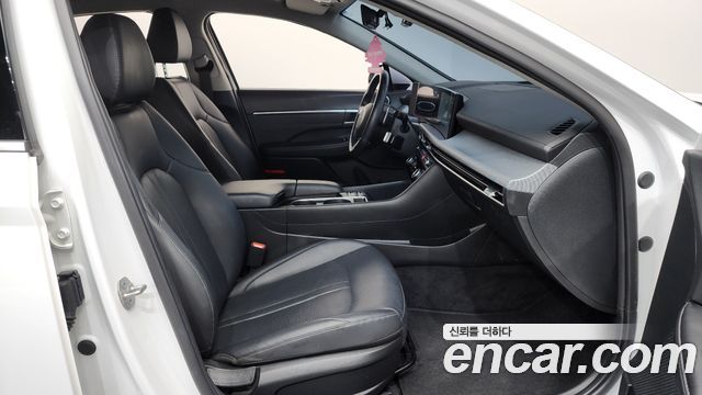 Hyundai Sonata The Edge (DN8) 2.0 Premium 2024 — фото 32