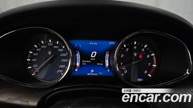 Maserati Quattroporte 3.0 V6 Granlusso 2018 — фото 8