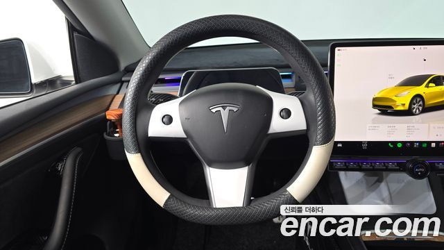 Tesla Model Y Long Range AWD 2022 — фото 17