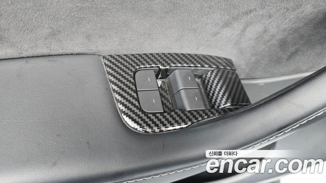 Tesla Model Y Long Range AWD 2022 — фото 24