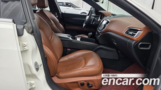 Maserati Ghibli 3.0 3rd 2016 — фото 11