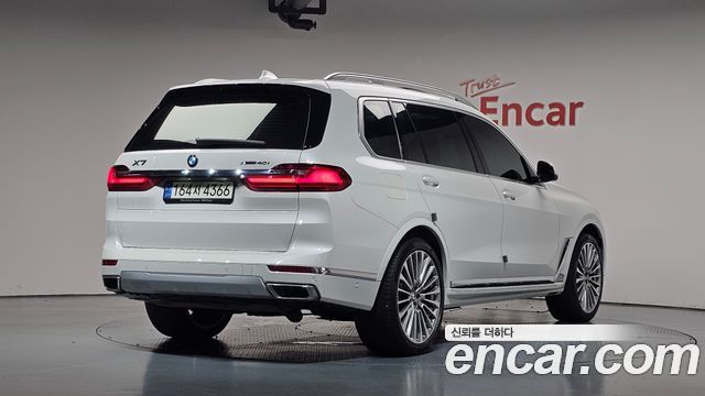BMW X7 (G07) xDrive 40i Design Pure Excellence 7-Seater 2021 — фото 2