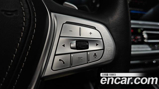 BMW X7 (G07) xDrive 40i Design Pure Excellence 7-Seater 2021 — фото 31