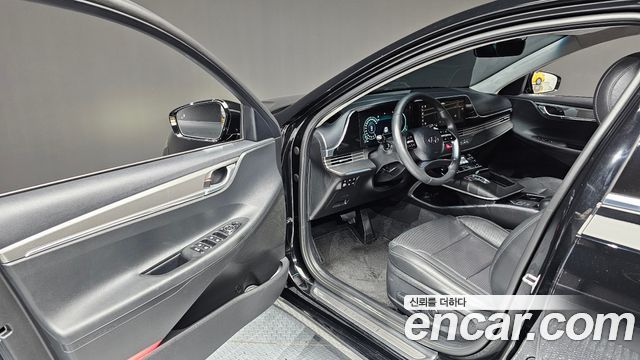 Hyundai Grandeur (IG) 2.5 Le Blanc 2023 — фото 10