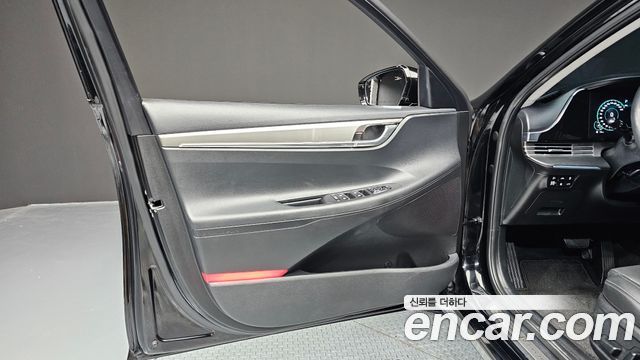 Hyundai Grandeur (IG) 2.5 Le Blanc 2023 — фото 24