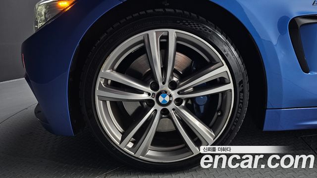 BMW 4 Series (F32) 428i M Sport Convertible 2017 — фото 5