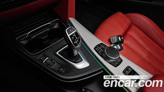 BMW 4 Series (F32) 428i M Sport Convertible 2017 — фото 9