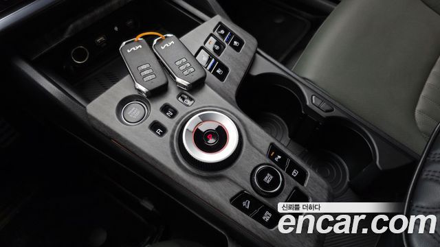 Kia Sportage Hybrid (V) 30Th Edition 2WD 2024 — фото 9