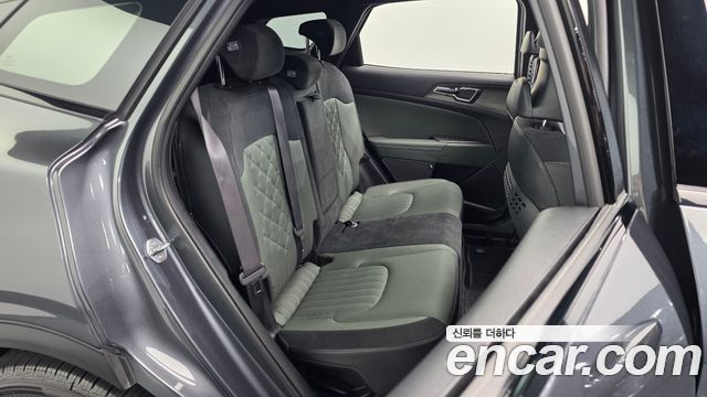 Kia Sportage Hybrid (V) 30Th Edition 2WD 2024 — фото 11