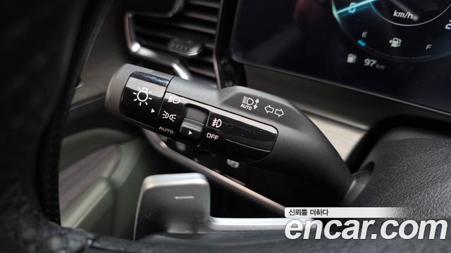 Kia Sportage Hybrid (V) 30Th Edition 2WD 2024 — фото 20