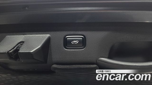 Kia Sportage Hybrid (V) 30Th Edition 2WD 2024 — фото 32