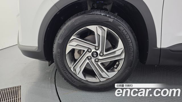 Hyundai Santa Fe Diesel 2.2 4WD Premium 2021 — фото 5