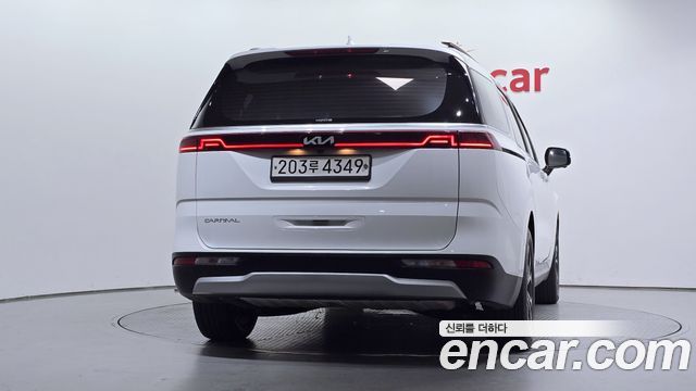Kia Carnival (IV) Diesel 9-Seater Prestige 2023 — фото 4