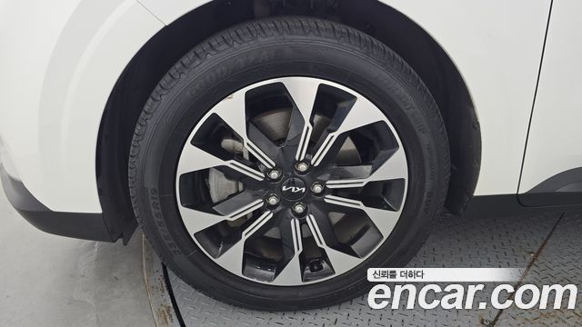 Kia Carnival (IV) Diesel 9-Seater Prestige 2023 — фото 5