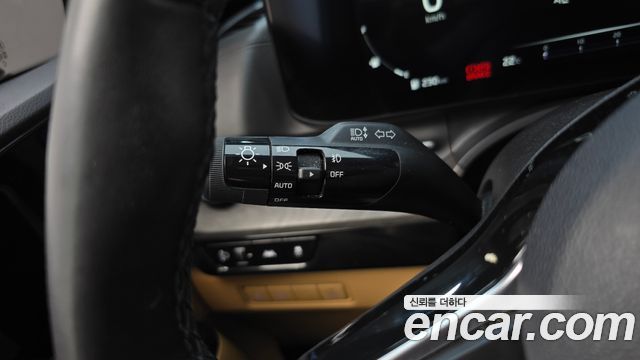 Kia Carnival (IV) Diesel 9-Seater Prestige 2023 — фото 23