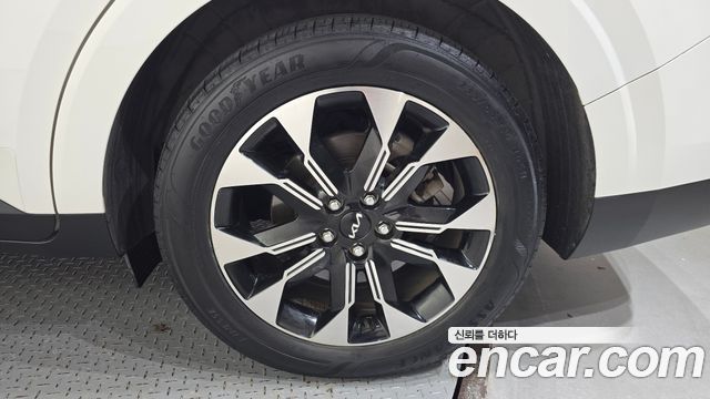 Kia Carnival (IV) Diesel 9-Seater Prestige 2023 — фото 27