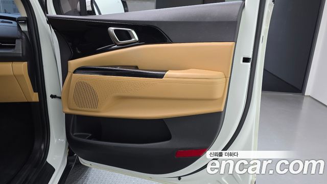Kia Carnival (IV) Diesel 9-Seater Prestige 2023 — фото 31