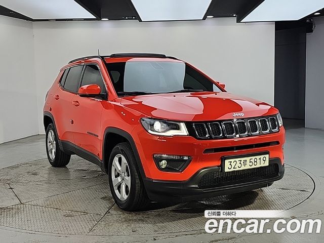 Jeep Compass (II) 2.4 Longitude AWD 2019 — фото 2