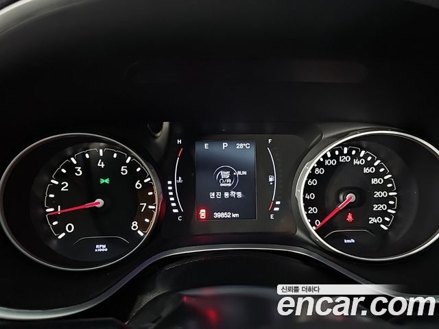 Jeep Compass (II) 2.4 Longitude AWD 2019 — фото 6
