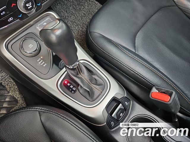 Jeep Compass (II) 2.4 Longitude AWD 2019 — фото 7