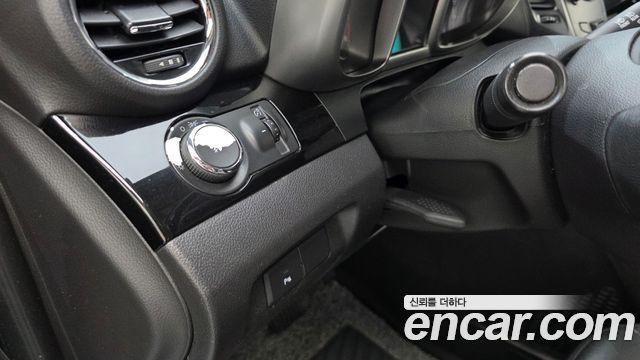 Chevrolet Orlando 2.0 Diesel LT Safety Pack 2015 — фото 20