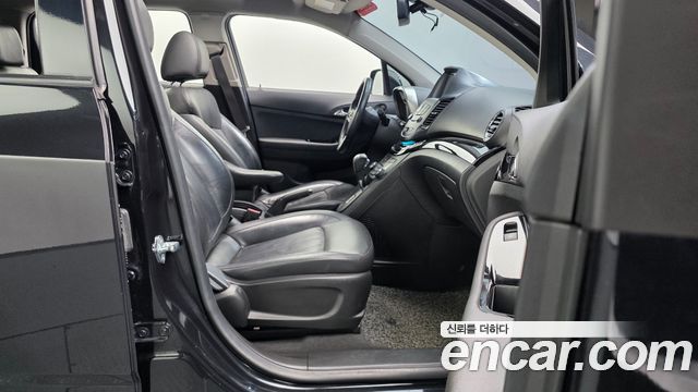 Chevrolet Orlando 2.0 Diesel LT Safety Pack 2015 — фото 26