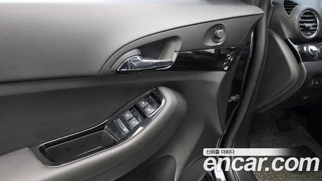 Chevrolet Orlando 2.0 Diesel LT Safety Pack 2015 — фото 29