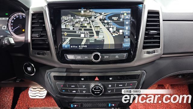 KG Mobility (SsangYong) Rexton Sports Khan Diesel 2.2 4WD Professional X (5-Link) 2019 — фото 14