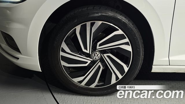 Volkswagen Jetta (VII) 1.4 TSI Prestige 2020 — фото 5