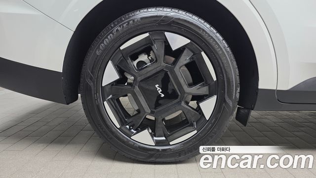 Kia Carnival (IV) Diesel 7-Seater Outdoor Noblesse 2025 — фото 5