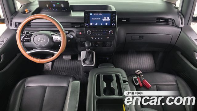 Hyundai Staria L3.5  Kinder Safety Car 11-Seater 2023 — фото 7