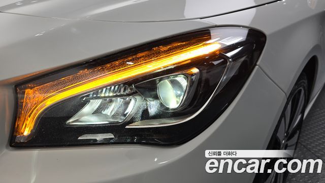 Mercedes-Benz CLA-Class (C117) CLA250 4MATIC 2018 — фото 22