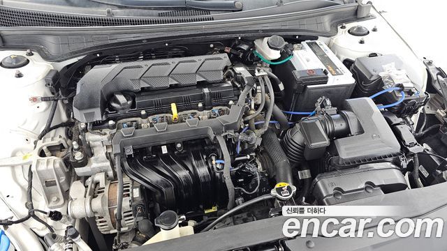 Hyundai Avante (CN7) 1.6 Inspiration 2021 — фото 6