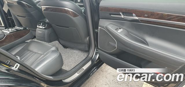 Genesis EQ900 3.8 GDI AWD Premium Luxury 2016 — фото 16