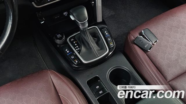 Kia Seltos Diesel 1.6 2WD Prestige 2020 — фото 9