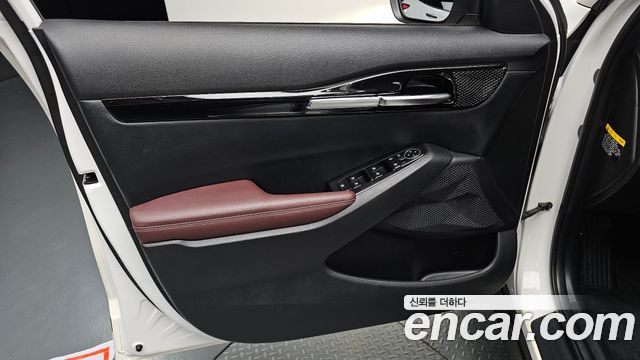 Kia Seltos Diesel 1.6 2WD Prestige 2020 — фото 24