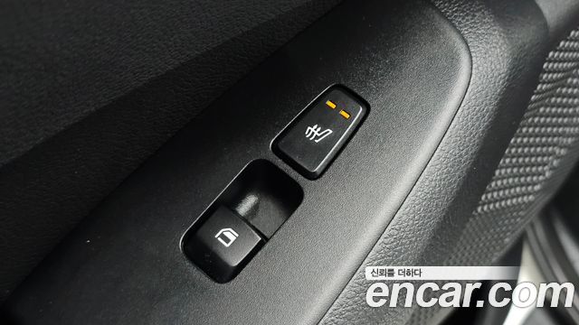 Kia Seltos Diesel 1.6 2WD Prestige 2020 — фото 27
