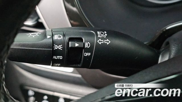Kia Seltos Diesel 1.6 2WD Prestige 2020 — фото 30