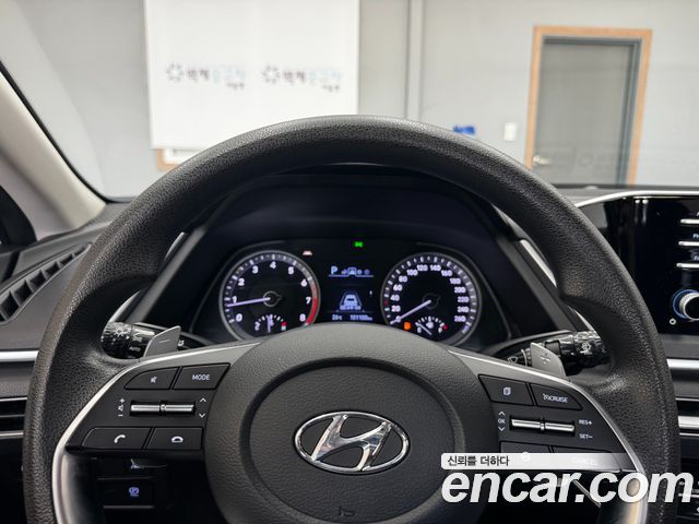 Hyundai Sonata (DN8) 2.0 LPG(rental car) Style 2020 — фото 16