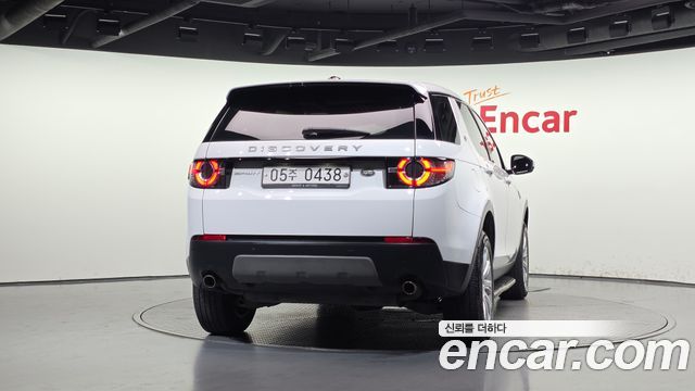 Land Rover Discovery Sport 2.0 TD4 SE 2016 — фото 4