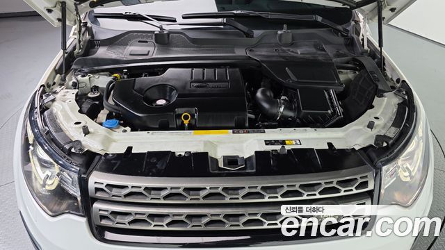 Land Rover Discovery Sport 2.0 TD4 SE 2016 — фото 6