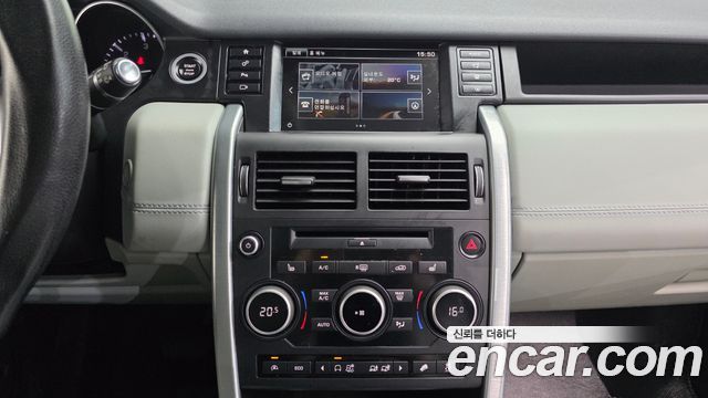 Land Rover Discovery Sport 2.0 TD4 SE 2016 — фото 18