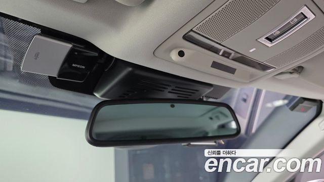 Land Rover Discovery Sport 2.0 TD4 SE 2016 — фото 21