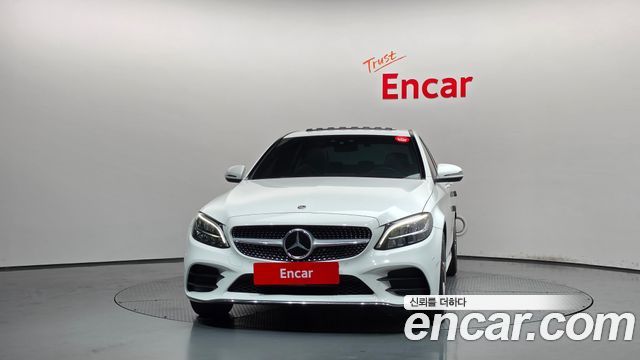 Mercedes-Benz C-Class (W205) C200 AMG Line 2021 — фото 3
