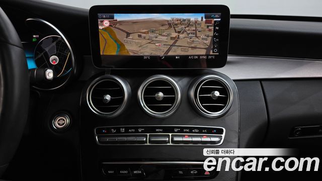 Mercedes-Benz C-Class (W205) C200 AMG Line 2021 — фото 14