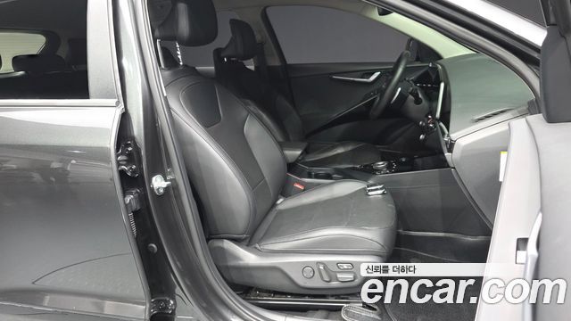Kia Niro EV Earth 2024 — фото 15