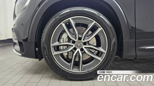 Mercedes-Benz GLB-Class (X247) AMG GLB35 4MATIC 2026 — фото 5